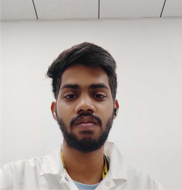 Picture of a current Prentice Lab graduate student